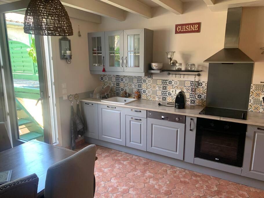 Appartement Mirepoix Мирпоа Екстериор снимка
